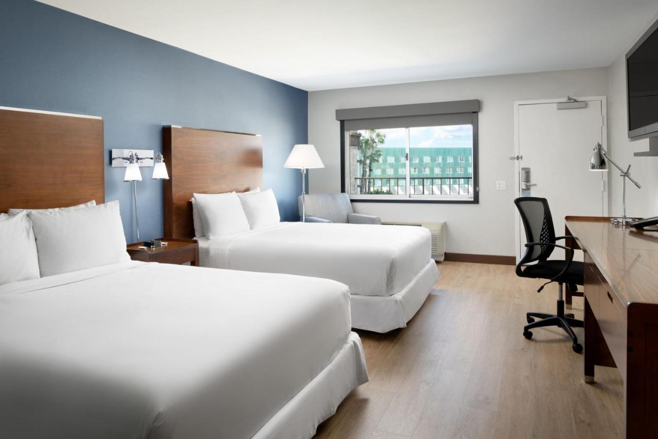 Four Points By Sheraton Anaheim Exterior foto