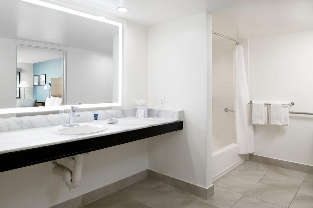 Four Points By Sheraton Anaheim Exterior foto