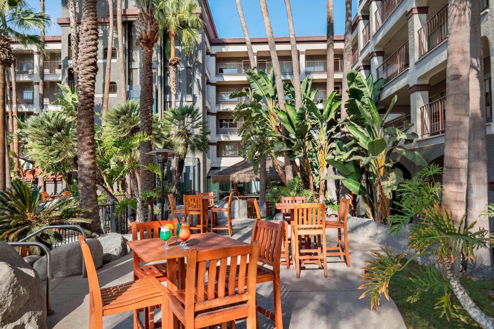 Four Points By Sheraton Anaheim Exterior foto